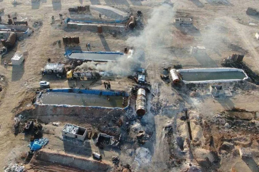 إغلاق حراقات النفط في دير الزور: بين حماية البيئة والحق في سبل العيش